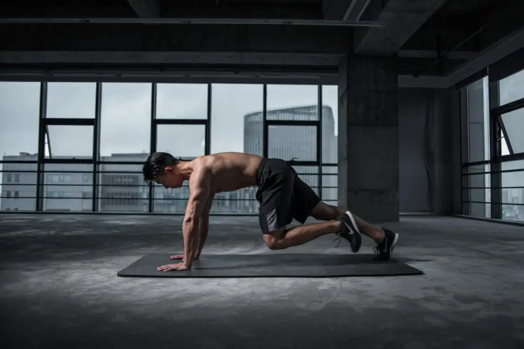 Fit guy working out