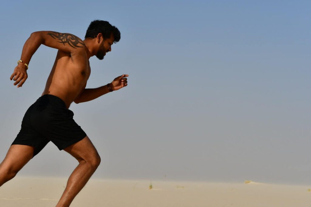 guy doing cardio outside